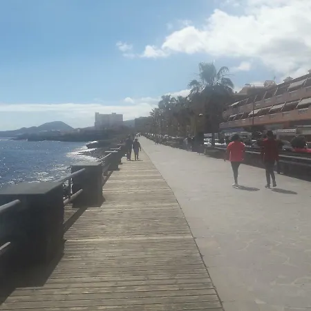 アパート Casa Leli カンデラリア